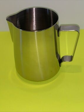 18-8 Stainless Steel Milk Frothing Pitcher - Silver
